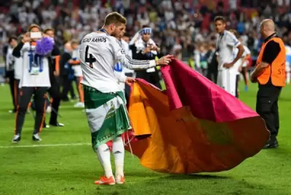 Was Sergio Ramos Wearing A ‘Nigerian’ Flag After Real Madrid Won The Champion League Final Photos